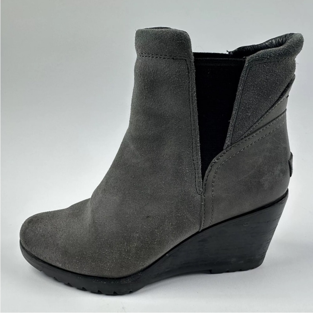 Sorel Sleek Gray Wedge Ankle Boots
